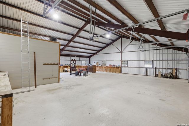 171 Inwood, Poteet, TX 78065