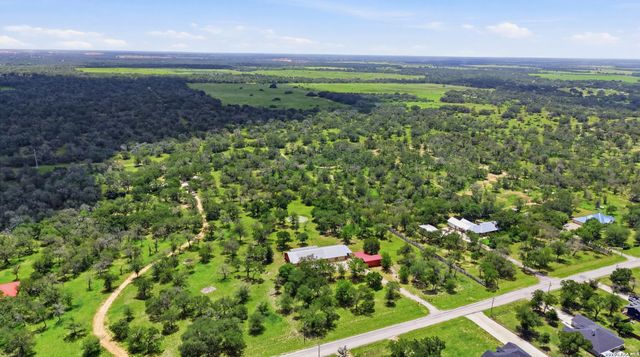 171 Inwood, Poteet, TX 78065
