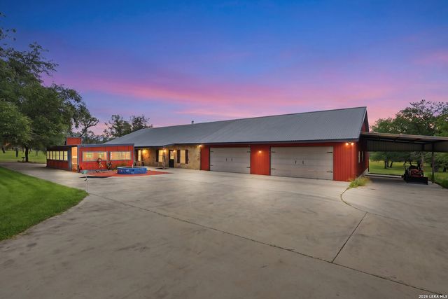171 Inwood, Poteet, TX 78065
