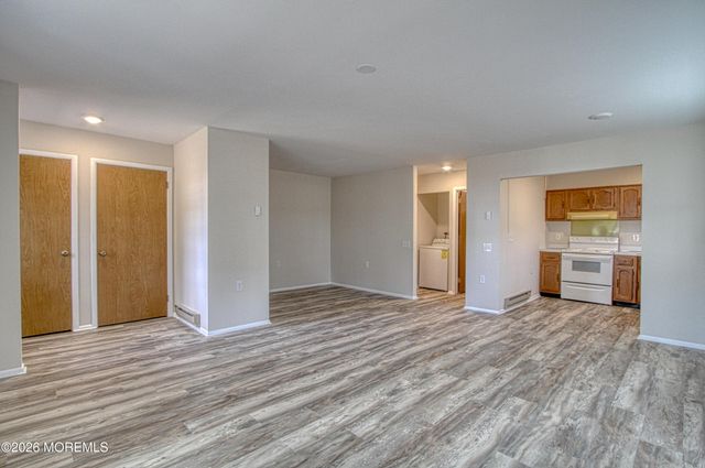 15 Molly Pitcher Boulevard D, Whiting, NJ 08759