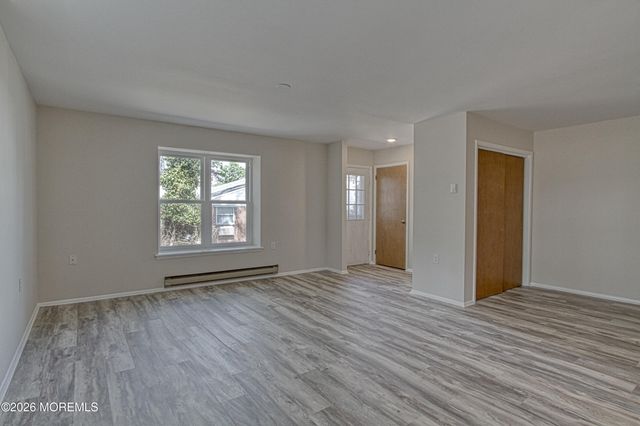15 Molly Pitcher Boulevard D, Whiting, NJ 08759