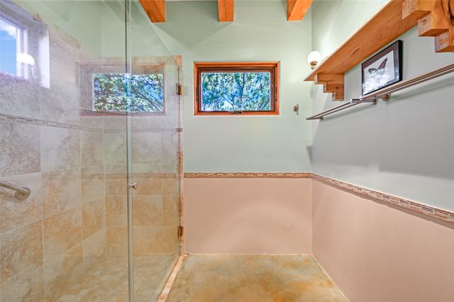 10 Cerrado Road, Santa Fe, NM 87508