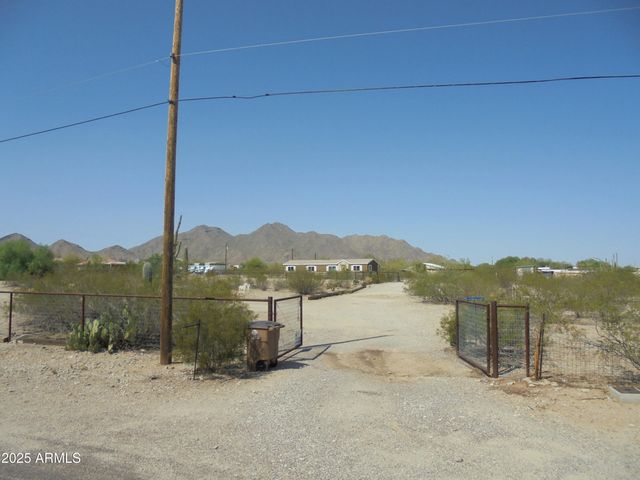 34396 N LAZY Loop, Queen Creek, AZ 85144