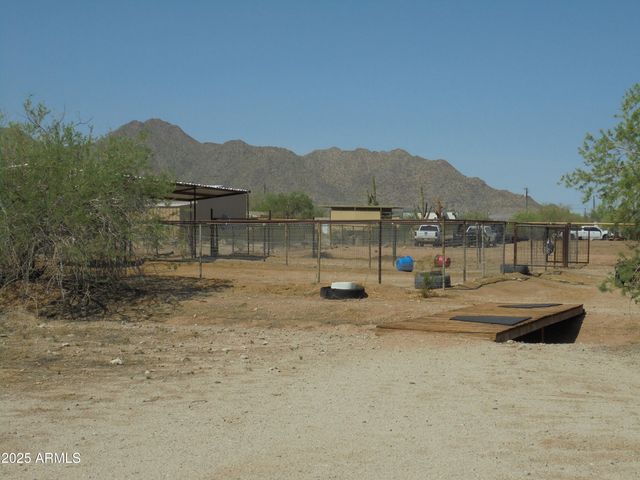 34396 N LAZY Loop, Queen Creek, AZ 85144