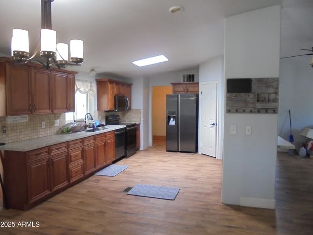 34396 N LAZY Loop, Queen Creek, AZ 85144