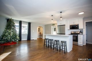 18 Richards Grove Road, Waterford, CT 06375