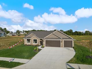 145 Longrifle Road, Warsaw, IN 46580