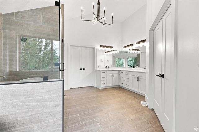 8921 S SOMERTON CIR, Sandy, UT 84093