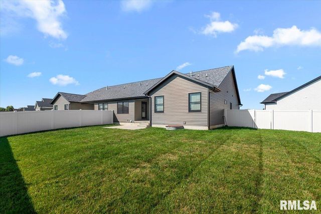 1600 Blenheim Drive, Springfield, IL 62711