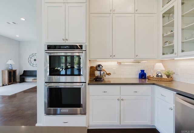 1082 Snow Creek, Alexander, AR 72002