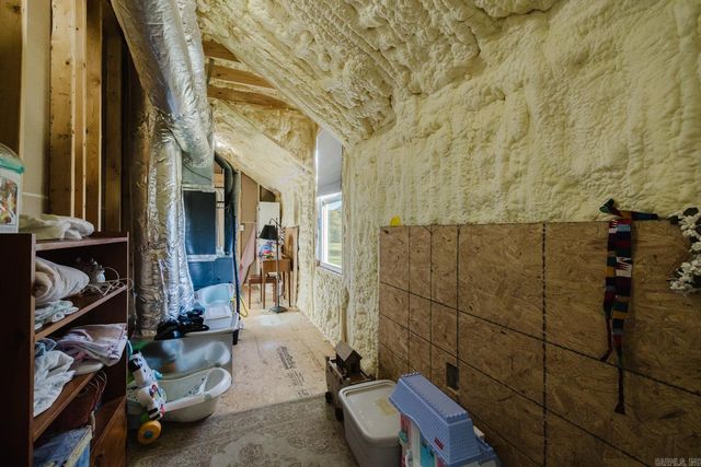 1082 Snow Creek, Alexander, AR 72002