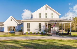 1082 Snow Creek, Alexander, AR 72002