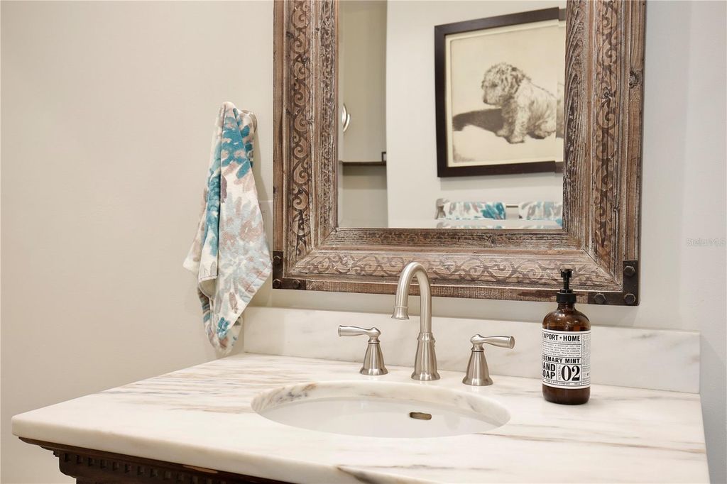 Image 46 of property listing at 210 N RIVERSIDE DRIVE, Edgewater, FL 32132