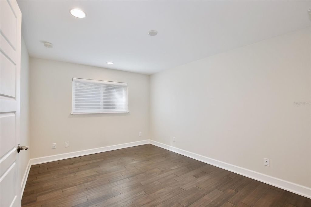 Image 48 of property listing at 210 N RIVERSIDE DRIVE, Edgewater, FL 32132