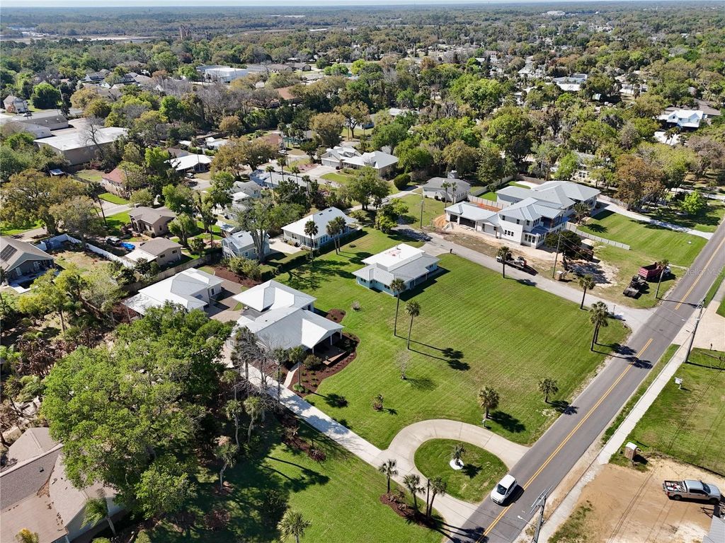 Image 80 of property listing at 210 N RIVERSIDE DRIVE, Edgewater, FL 32132