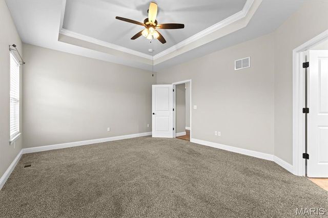 812 Green Jacket Way, O'fallon, IL 62269