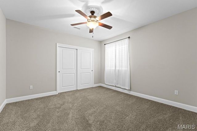 812 Green Jacket Way, O'fallon, IL 62269