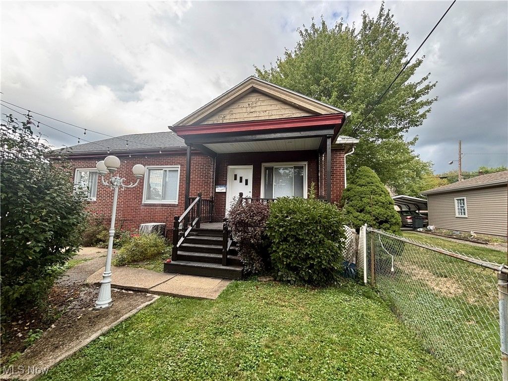 32 Linden Avenue, Niles, OH 44446