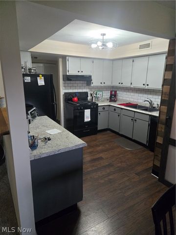 1115 Canyon View Road 402, Sagamore Hills, OH 44067