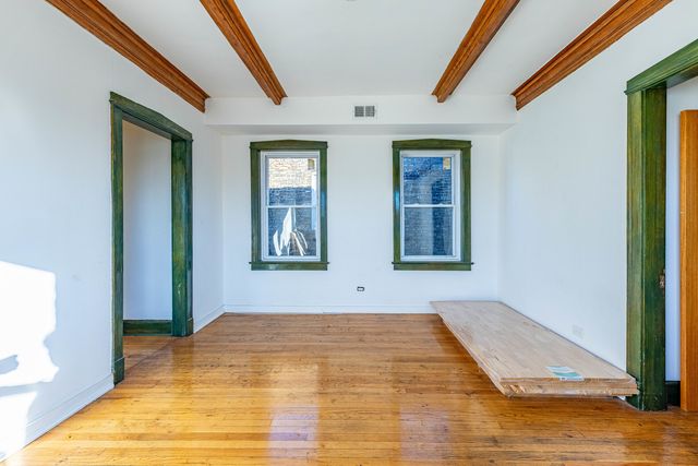 652 W Garfield Boulevard, Chicago, IL 60609