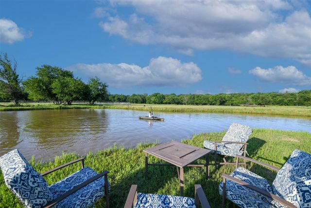 12201 Madison Lane, Justin, TX 76247