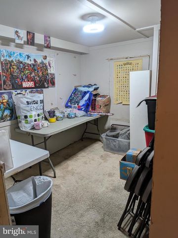 6 N FRONT STREET, Wormleysburg, PA 17043