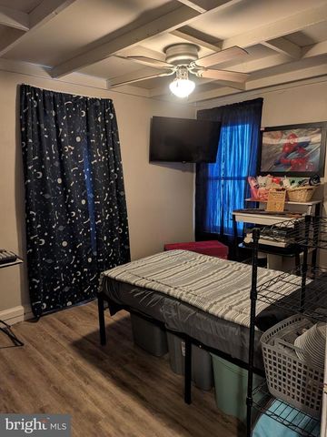 6 N FRONT STREET, Wormleysburg, PA 17043