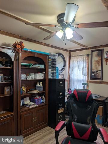 6 N FRONT STREET, Wormleysburg, PA 17043