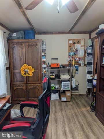 6 N FRONT STREET, Wormleysburg, PA 17043