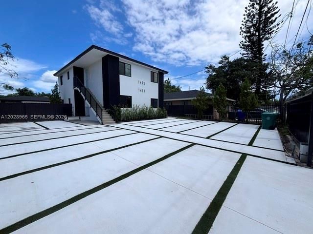 1411 NW 40th Street 1, Miami, FL 33142