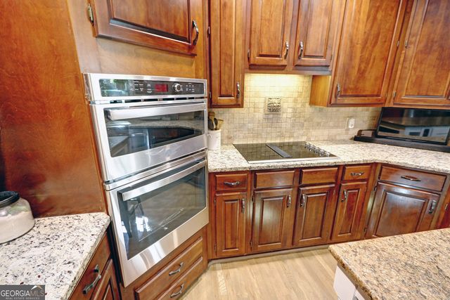 1274 Channel Park SW, Marietta, GA 30064