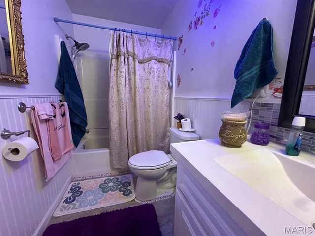 708 N Hickory Street, Dexter, MO 63841