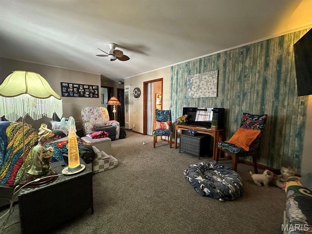 708 N Hickory Street, Dexter, MO 63841