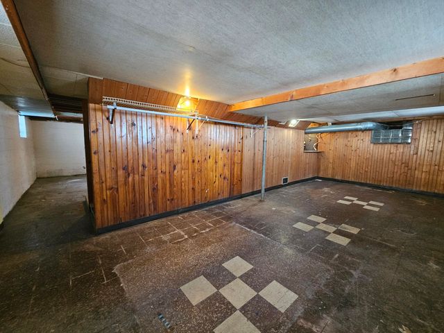 408 Hancock Avenue, North Judson, IN 46366