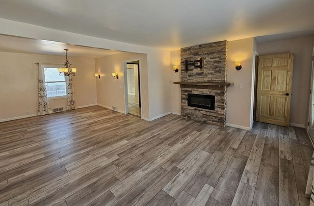 408 Hancock Avenue, North Judson, IN 46366