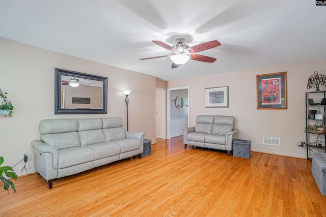 121 Ferry Drive, Lexington, SC 29072