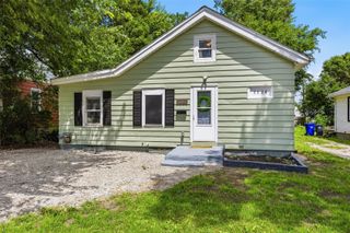 1126 32nd Street NE, Cedar Rapids, IA 52402