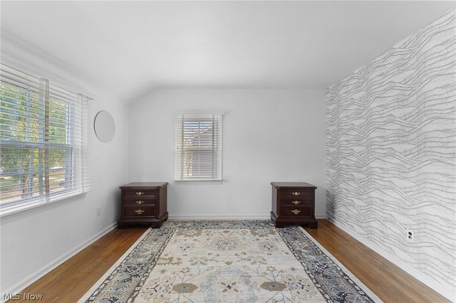 5268 Edenhurst Road, Lyndhurst, OH 44124