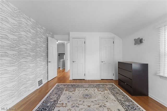 5268 Edenhurst Road, Lyndhurst, OH 44124