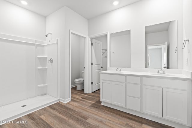 612 S Squires Run Lane, Richlands, NC 28574