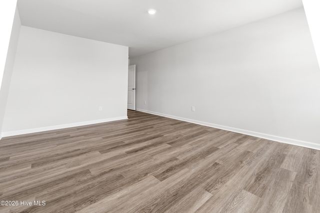 612 S Squires Run Lane, Richlands, NC 28574