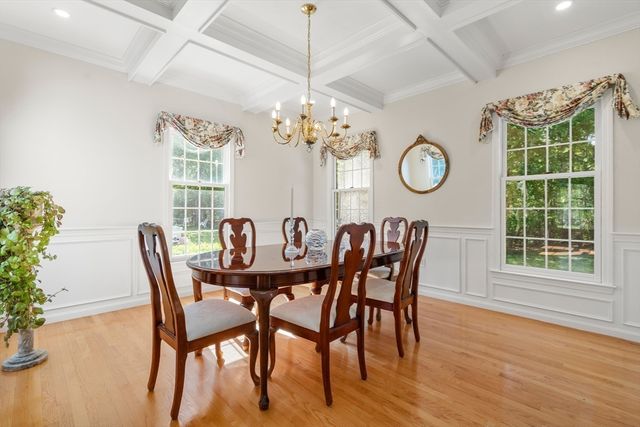 3 Cardinal Dr, Westwood, MA 02090
