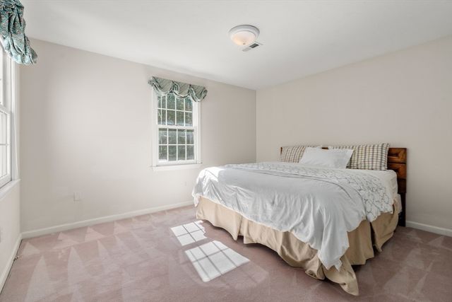 3 Cardinal Dr, Westwood, MA 02090