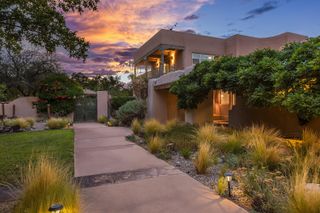 257 Camino De Lucia, Corrales, NM 87048