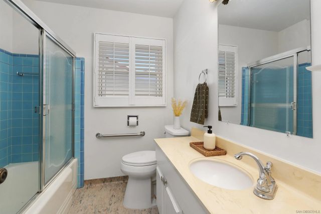 4719 Caroline Dr, San Diego, CA 92115