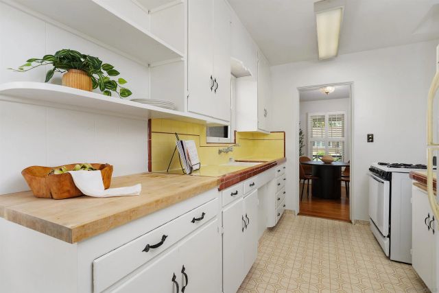4719 Caroline Dr, San Diego, CA 92115