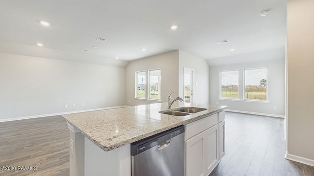 138 Lake Ridge Drive, Broussard, LA 70518