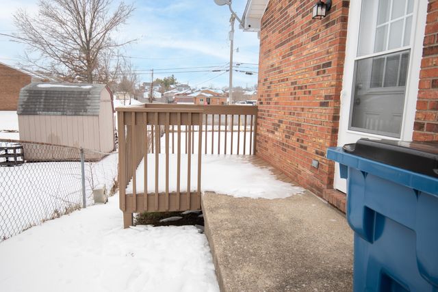 817 Hickory Hill Drive, Nicholasville, KY 40356