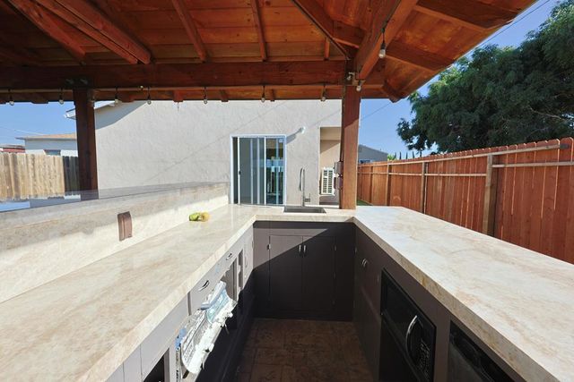 5740 Midwick St, San Diego, CA 92139