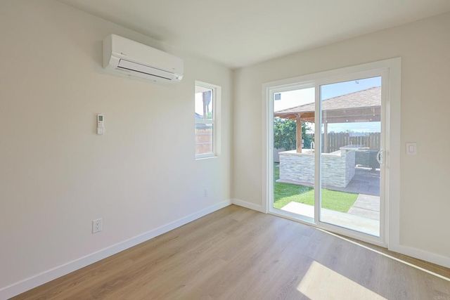 5740 Midwick St, San Diego, CA 92139